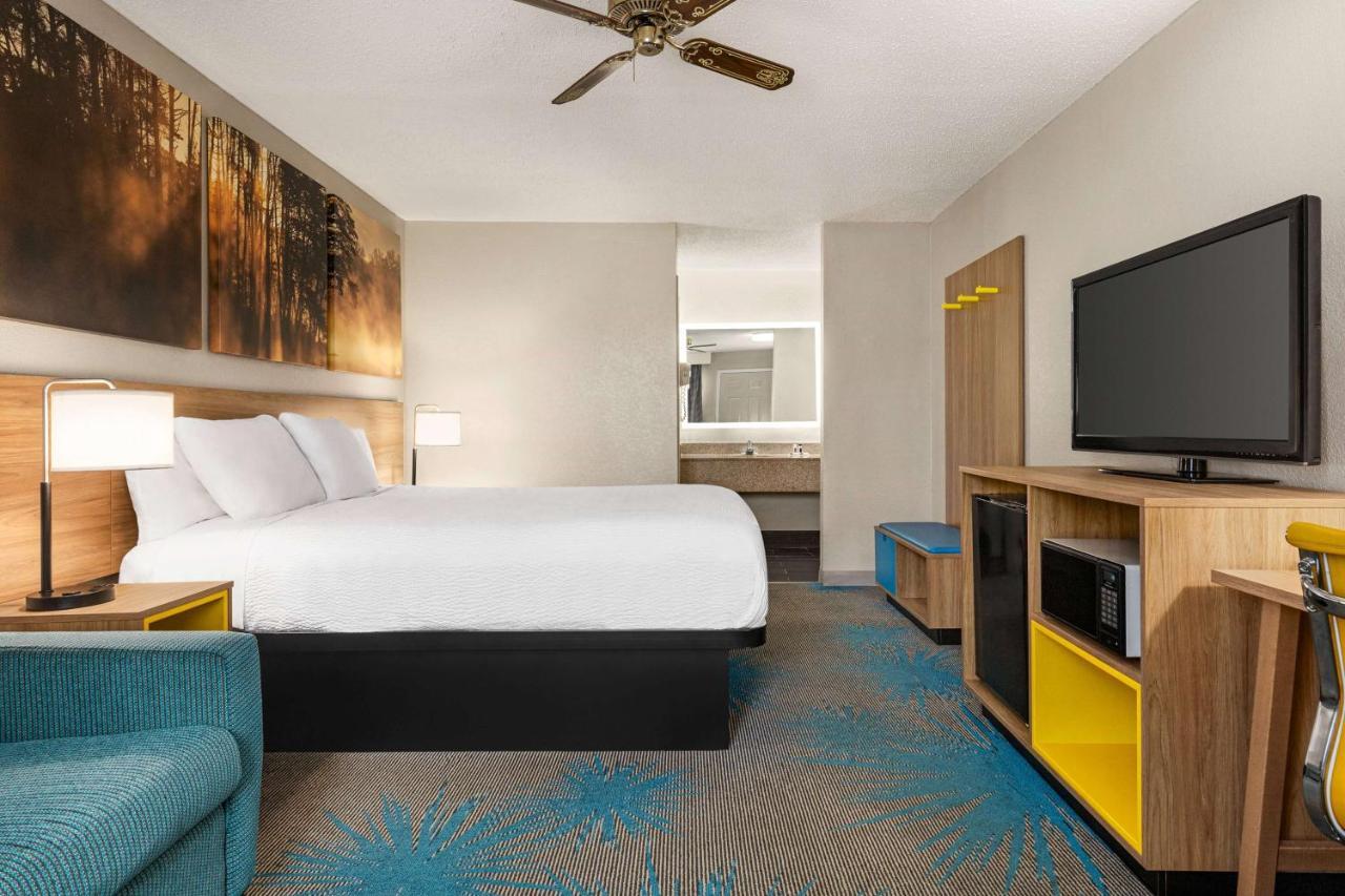 Days Inn By Wyndham Demopolis Buitenkant foto